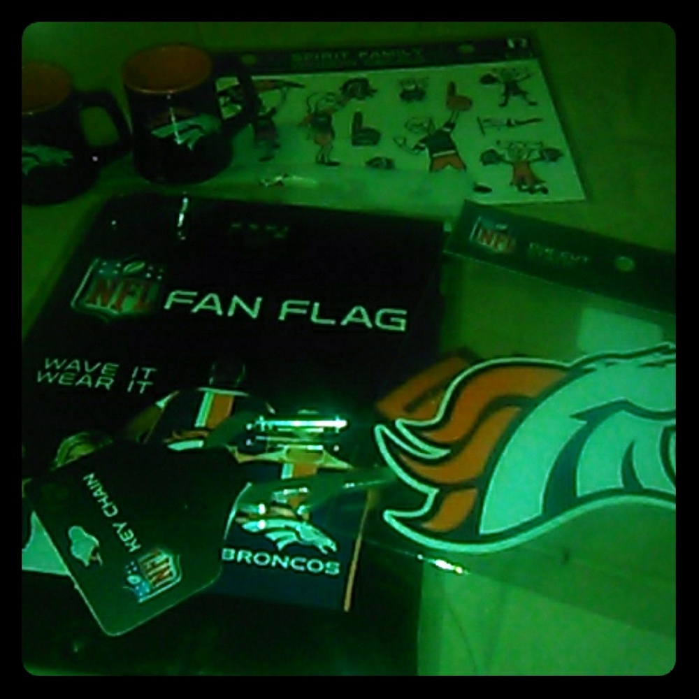 Broncos Lot